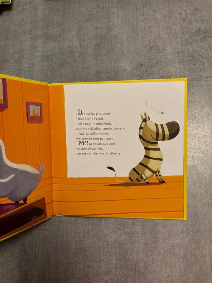 Livre Mamie poule, raconte le zèbre qui ne voulait pas aller à l’école - photo numéro 2