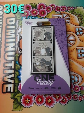 Pins Disney artistochat