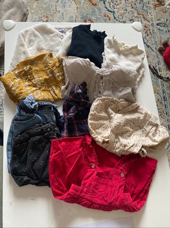 Lot vêtements fille 2 ans / 24 mois