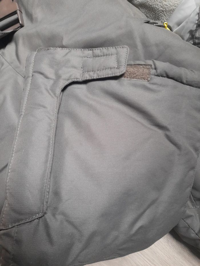 Veste et pantalon de ski - photo numéro 10