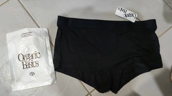 Shorty lyocell naturel noir Organic basics