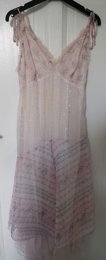Jolie robe légère à voile taille 40 "3 Suisses"