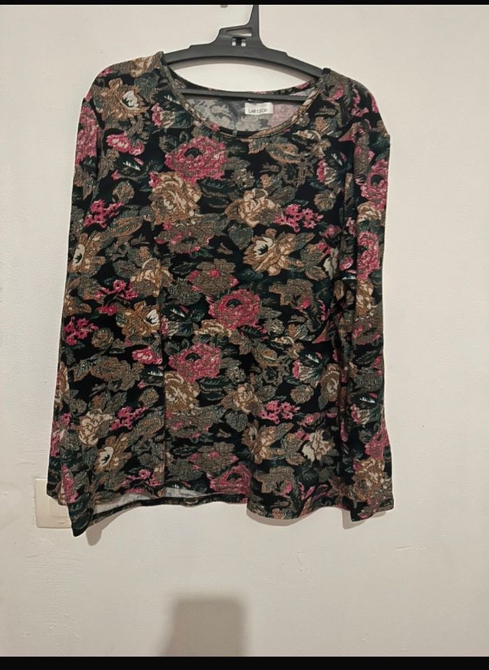 Tee-shirts ML femme taille 46/48💐