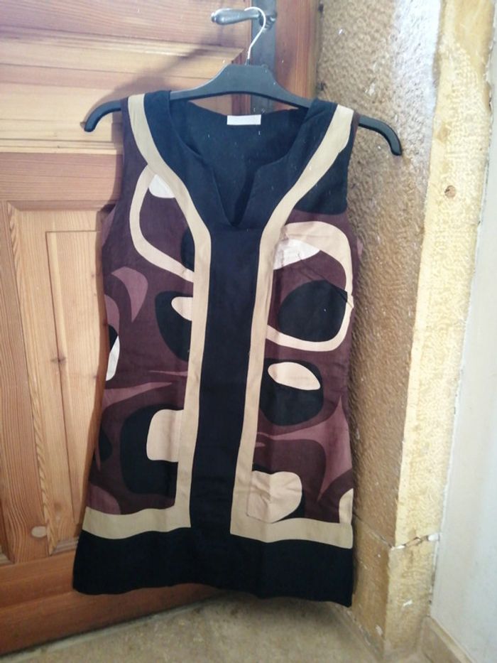 Robe sans manches en S ou 36