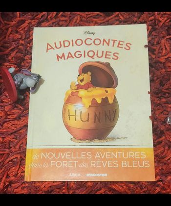 Winnie Les nouvelles aventures dans la forêt bleu audioconte altaya magique 105