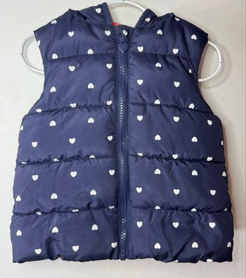 Doudoune sans manches cœurs /