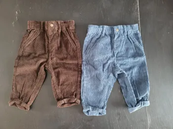 Lot de 2 pantalons velours 9 mois