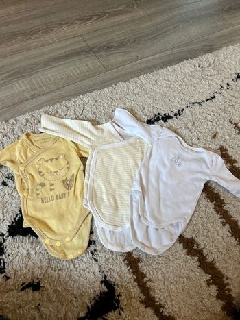 Lot de 3 bodies bébé