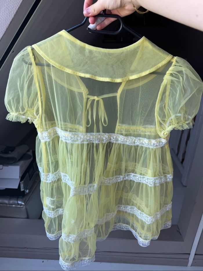 Blouse  jaune transparente - photo numéro 9