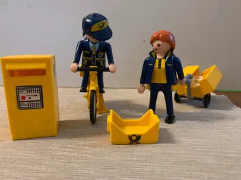 Playmobil - Les facteurs et la poste