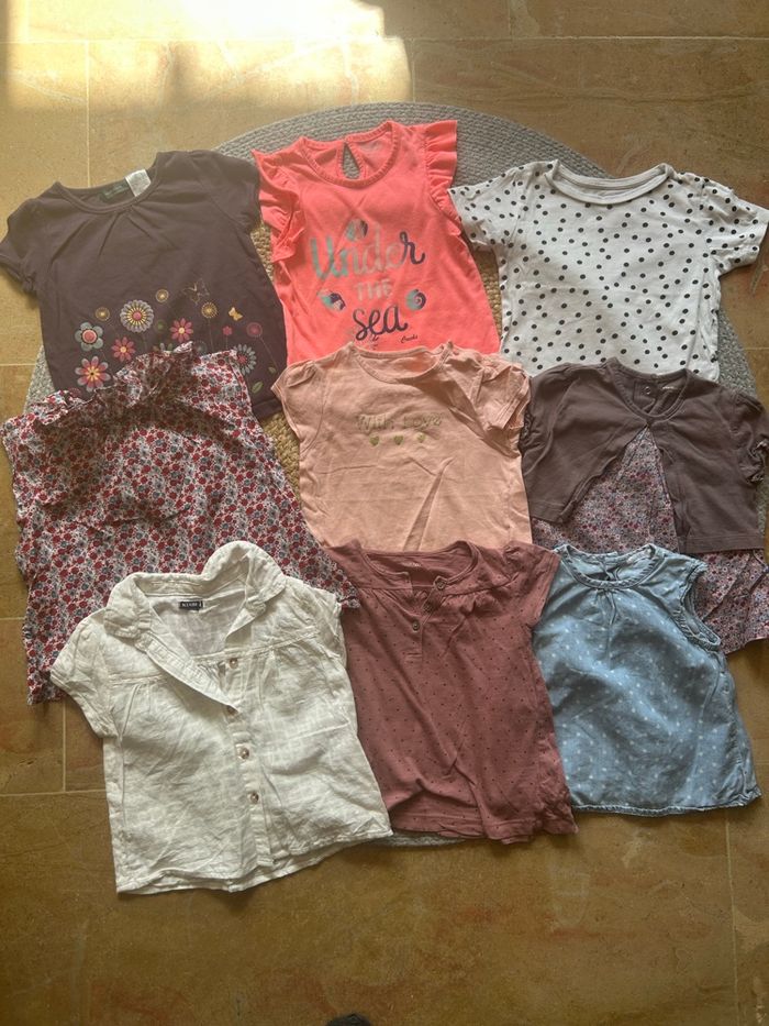 Lot de 9 tee-shirts fille 24 mois - photo numéro 1