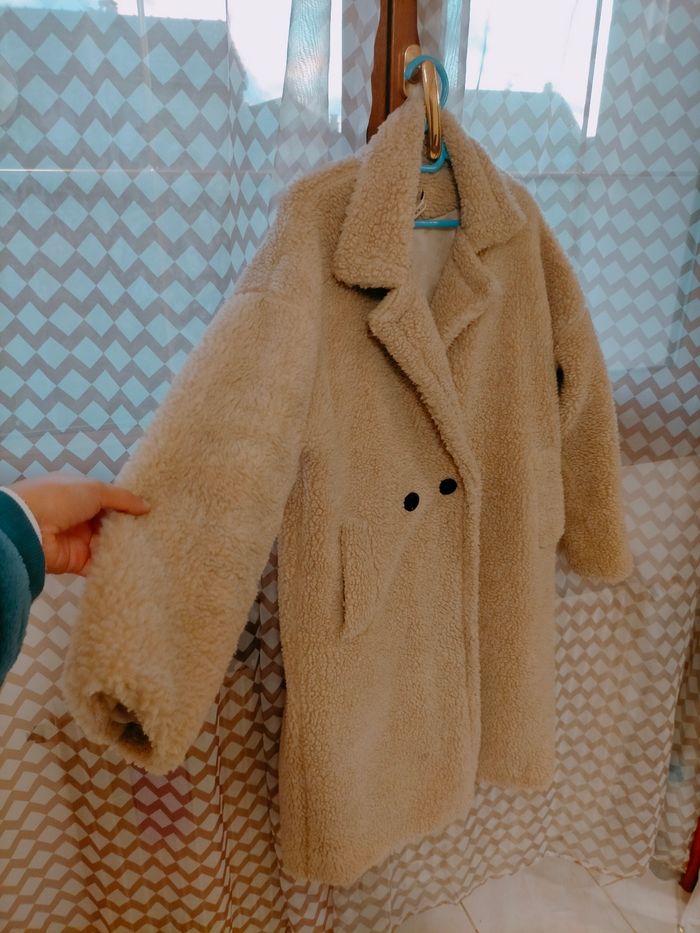 Manteau fausse fourrure - photo numéro 4