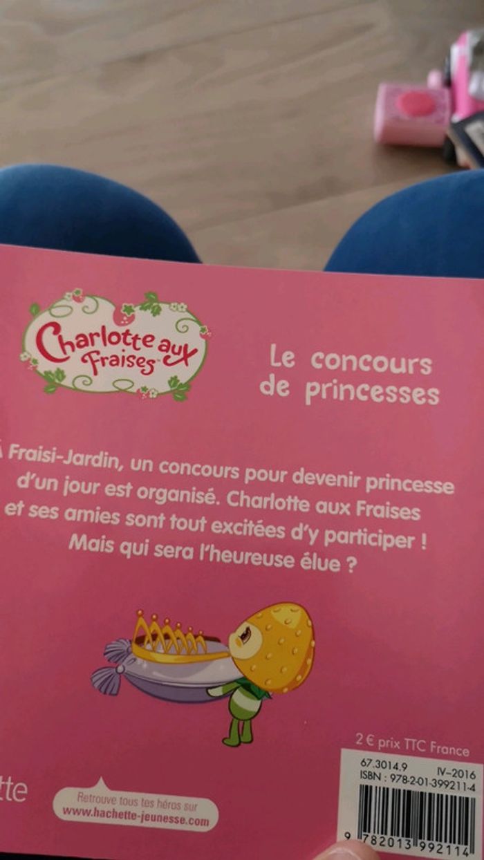 Livre Charlotte aux fraises le concours de princesses - photo numéro 2