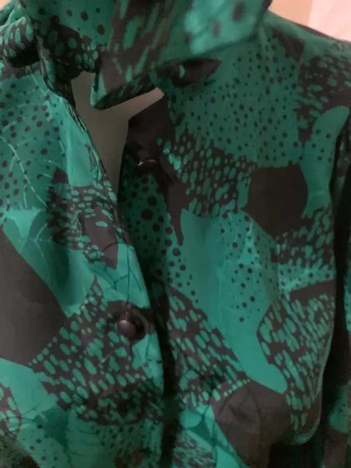 Chemise vert bouteille motif noir taille 42 - photo numéro 8