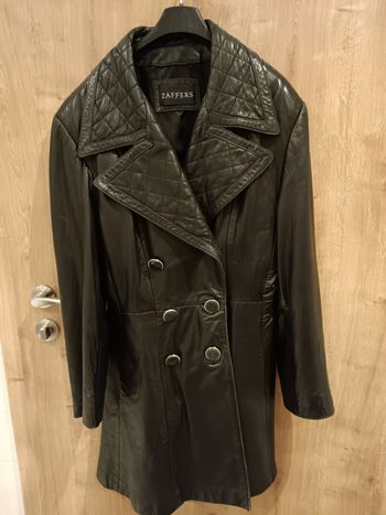 Manteau long en cuir