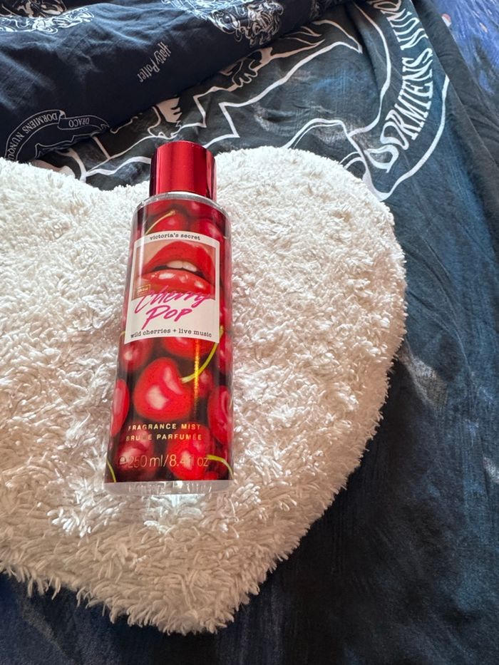 Brume victorias secret cherry pop - photo numéro 2