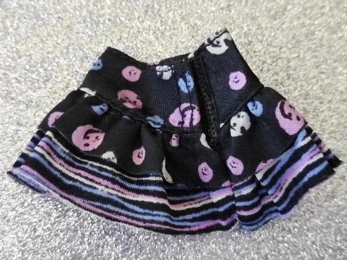 8/ accessoire Monster High jupe noir violet mauve - photo numéro 2