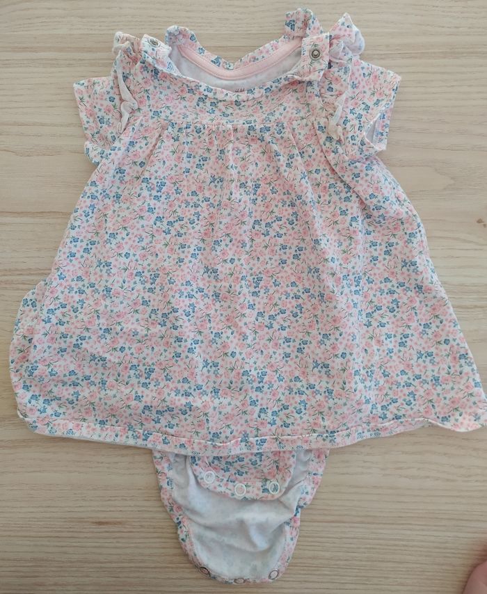 Robe body h&m 6/9mois