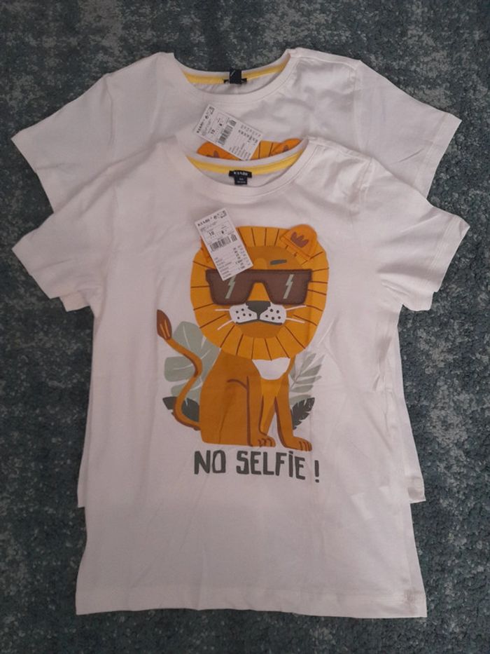Lot tee-shirt lion jumeaux