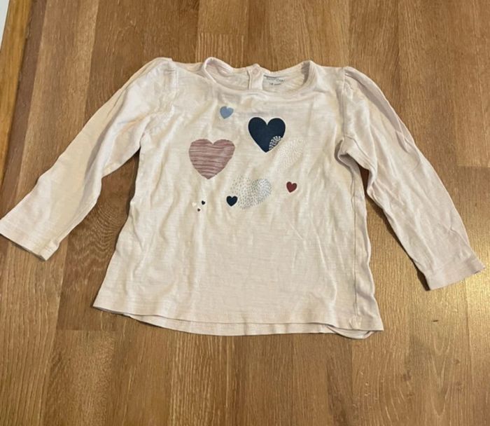 Lot 4 tshirts + 1 pantalon bébé fille - photo numéro 4