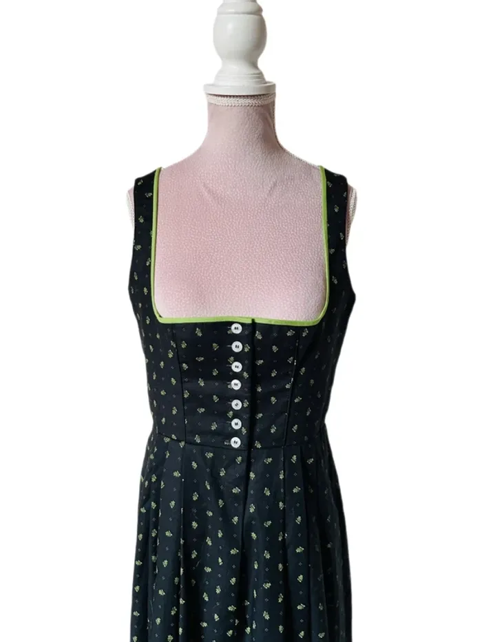 🌿Robe traditionnelle autrichienne Dirndl trachten Wenger S/36 cottagecore Oktoberfest long dress🌿 - photo numéro 10