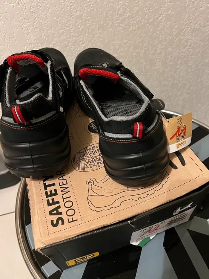 Chaussures de sécurité - photo numéro 2