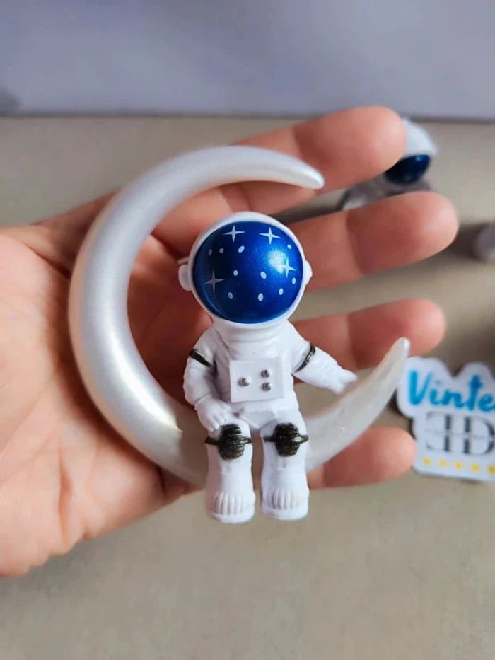 Lot de 4 figurine astronautes - photo numéro 5