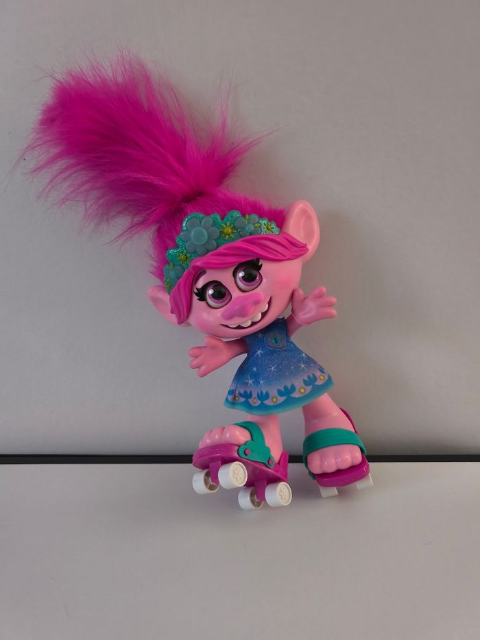 Poupée Poppy des trolls - photo numéro 3