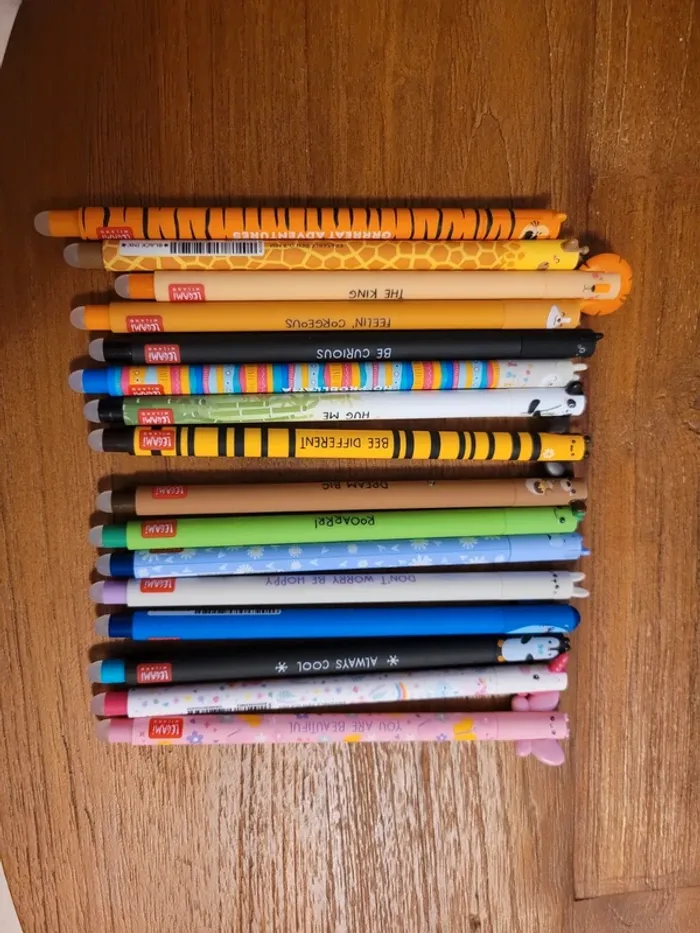 Lot de stylo legami neuf 16 stylos - photo numéro 2