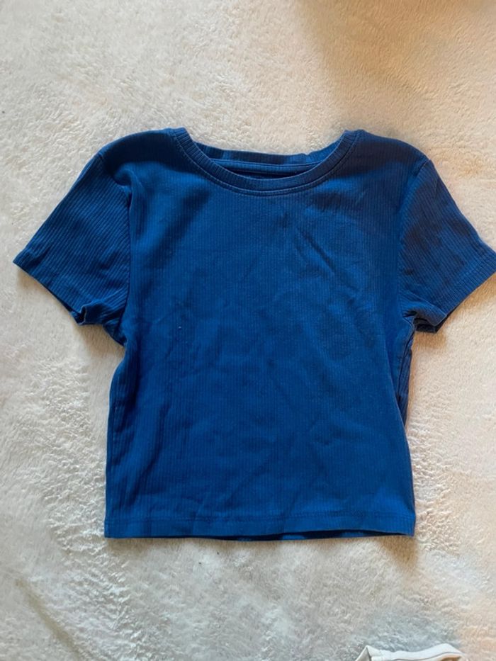 Lot de vêtements taille S - photo numéro 2