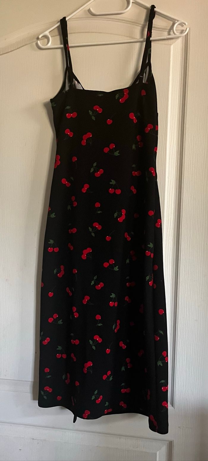 Robe noire femme - photo numéro 2