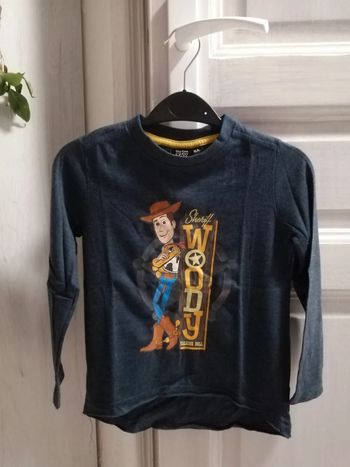 T-shirt toy story