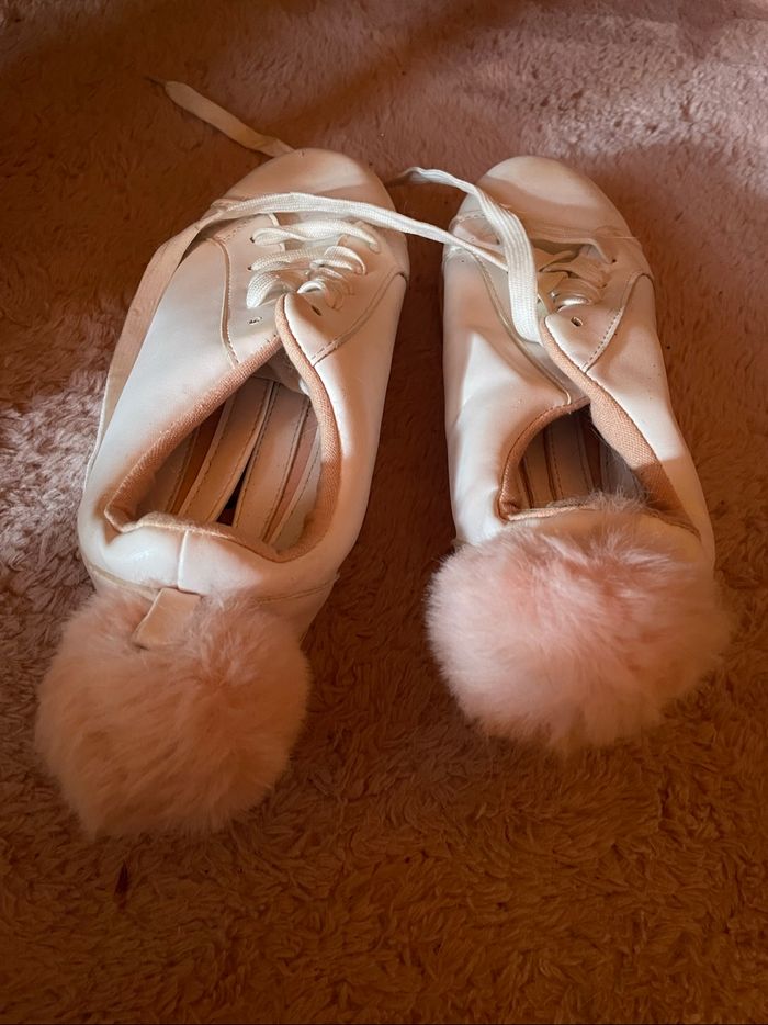 Basket lapin avec pompon - photo numéro 2