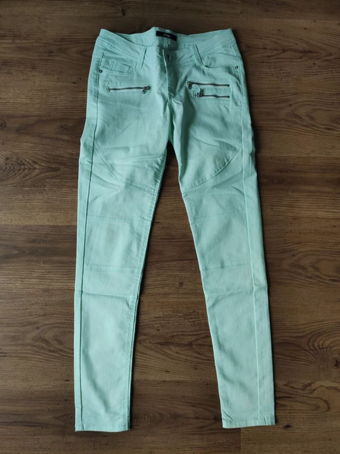 Pantalon slim vert pastel Mim