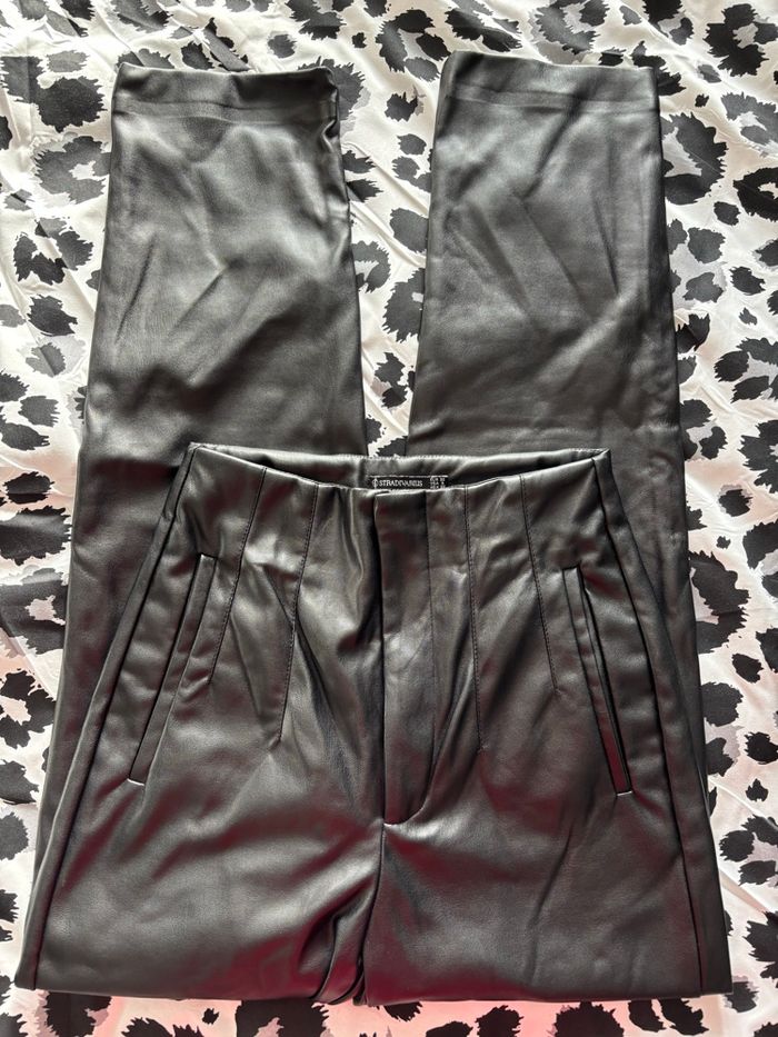 pantalon droit similicuir