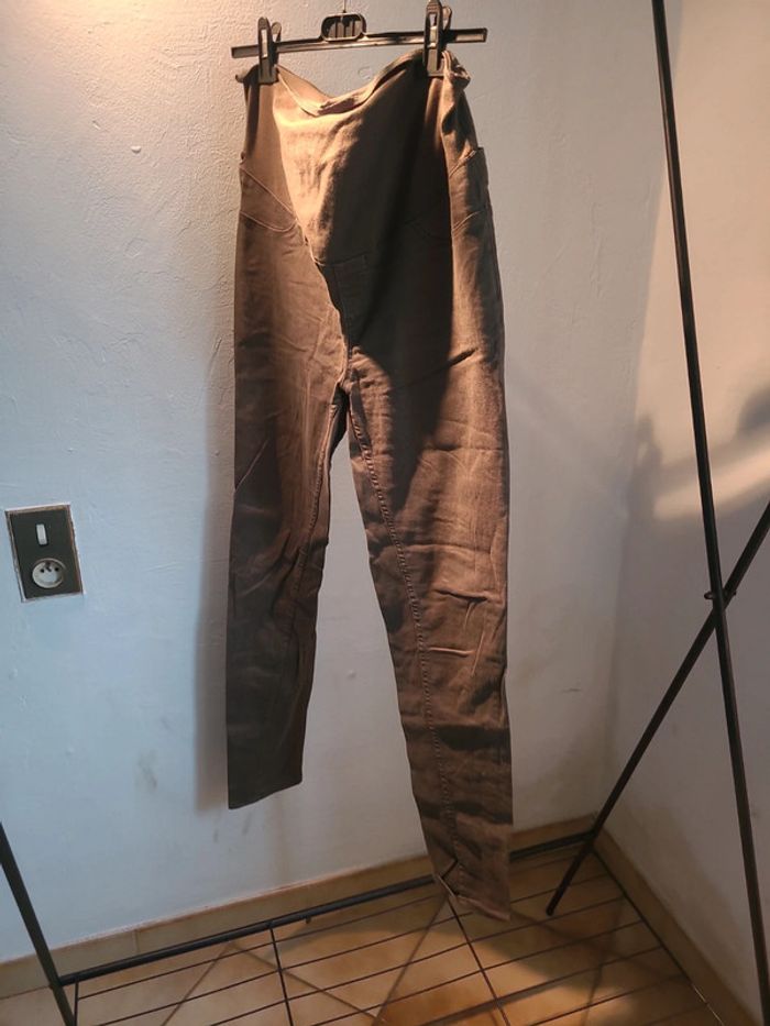 Pantalon grossesse - photo numéro 2