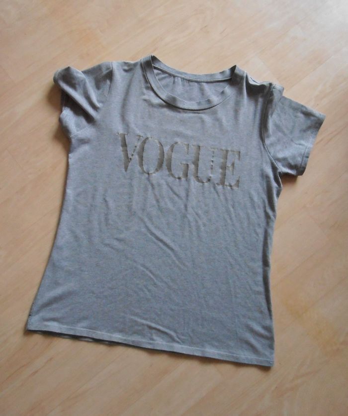 T-shirt gris femme, Vogue (mode, Paris), taille M 38 - photo numéro 2