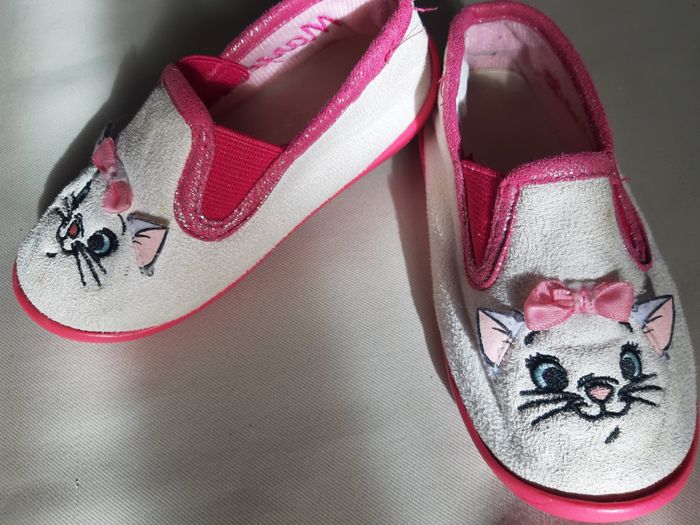 chaussons fille 24 - Marie des Aristochats - chat - photo numéro 3
