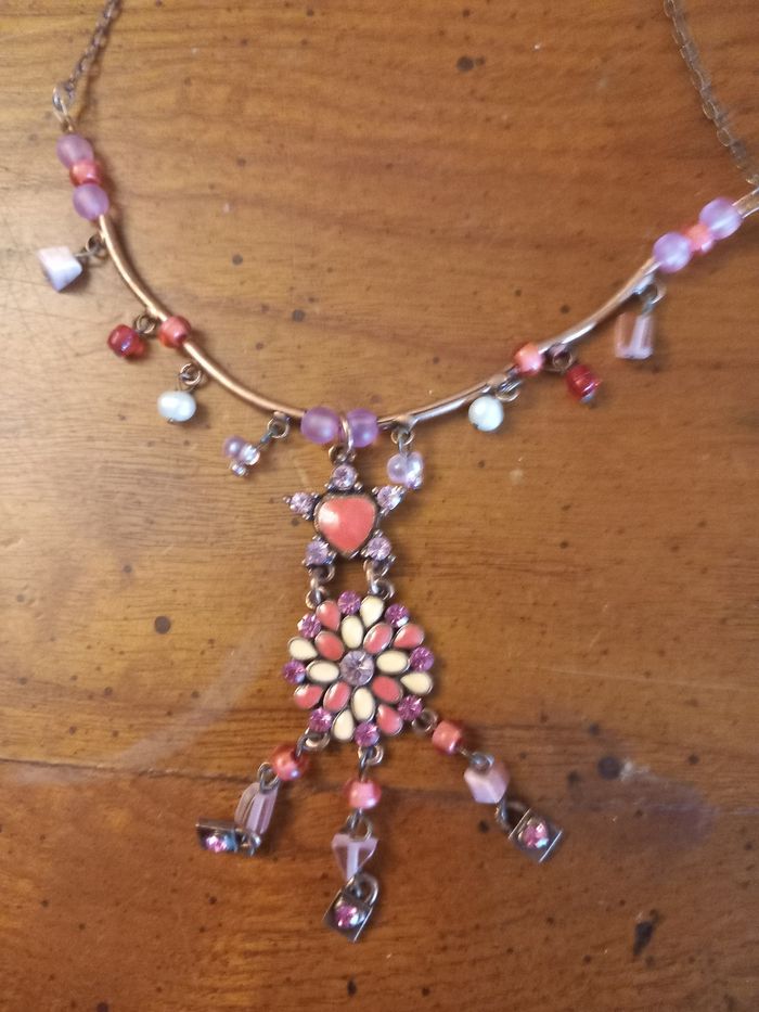 Collier - photo numéro 4