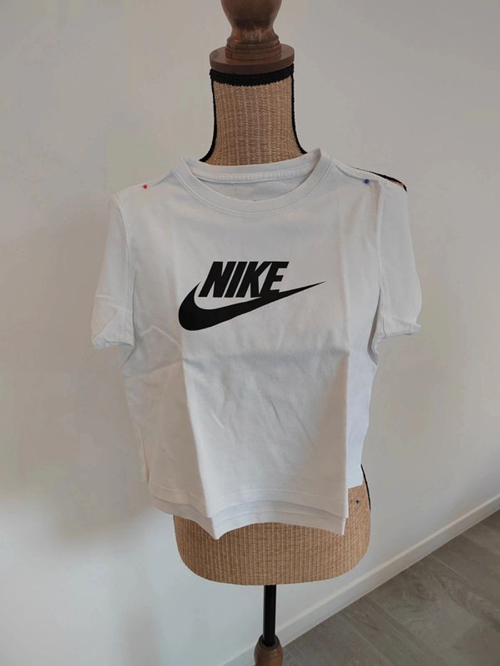 Tee-shirt Nike blanc 146 - 156 cm - photo numéro 3