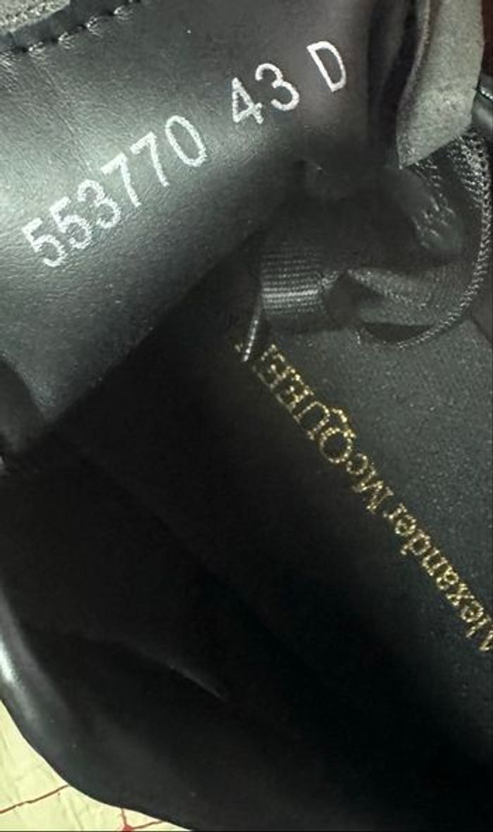 Alexander McQueen - photo numéro 6