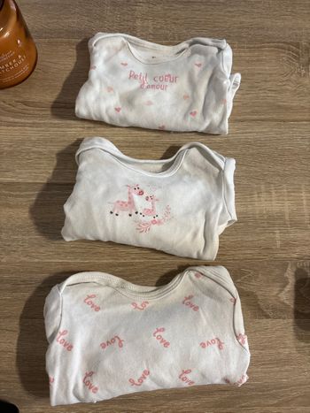 3 boddy fille