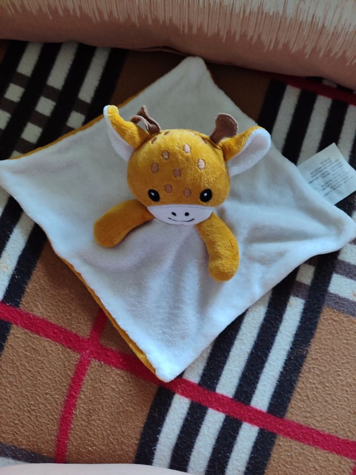 Doudou girafe