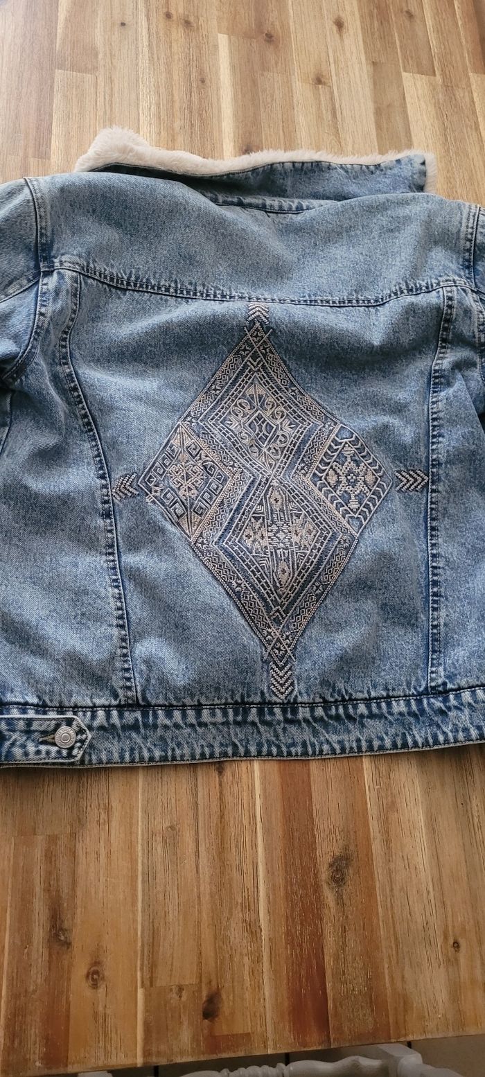 Veste en jeans fourrée Mango - photo numéro 2