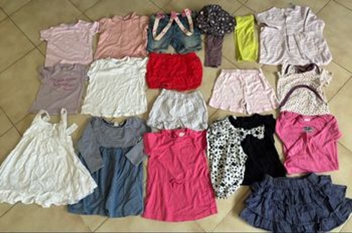 Lot vêtements fille 12 mois