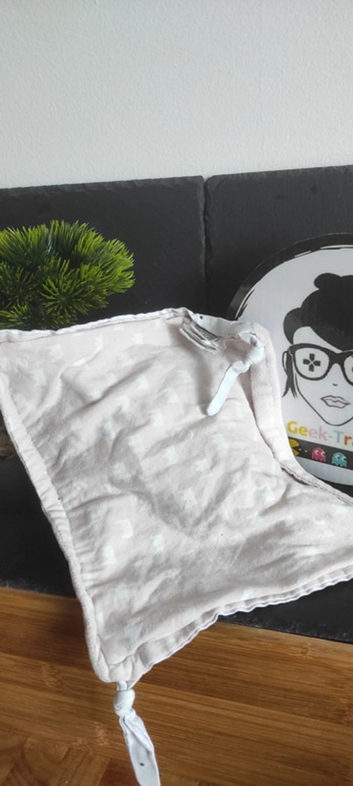 Doudou Bebe9 Bébé 9 Panda Rose Couronne Maniaque Pois Noeud blanc noir - photo numéro 2