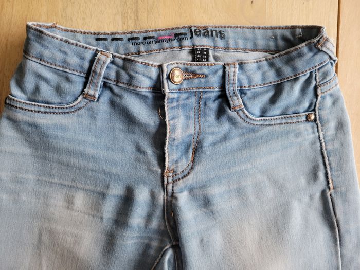 Jeans xs - photo numéro 2