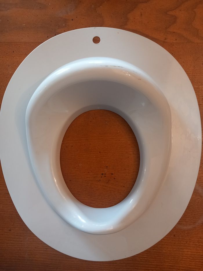 Réducteur de toilette - photo numéro 2