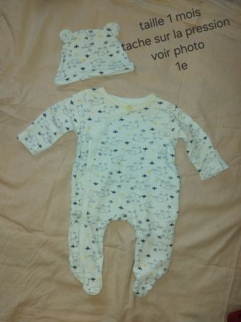 Pyjama taille 1 mois