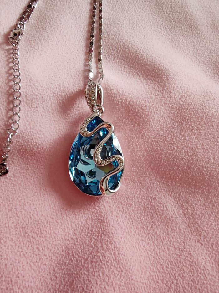 Collier pendentif - photo numéro 3